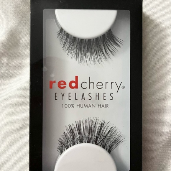 Ardell, Red Cherry, and MAC fake eyelashes - Picture 8 of 10
